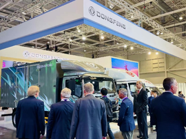 东风汽车股份在德国汉诺威商用车展上强势吸粉 合作意向书纷至沓来