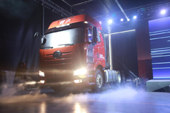 ���п����İ� ���J6P��������м�����