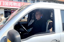 家用送货两不误 五菱荣光新卡孙师傅开了三年很满意!