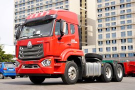 凭一套车月入6万?高效、舒适的豪沃NX子母车成煤炭运输利器