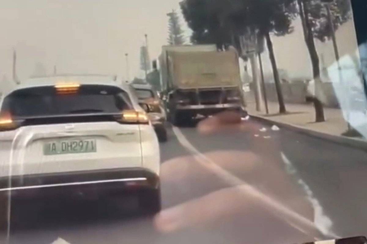 ����ʻ��ǻ�������&nbsp;�µ�ƿ��˾������