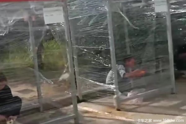 卡车司机不是洪水猛兽 他们也要吃喝拉撒 也需要最基本的尊严