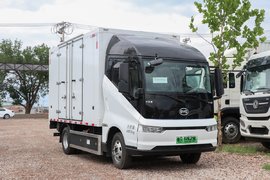 续航400km一小时充满 比亚迪T5D、宇通轻卡 谁更讨你喜爱