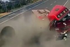 ������ɲ��ܵ綯�� ���־��ݻټ�ʻ��