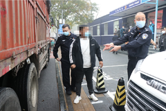 �����Ļ� ���������̥ �����뵣��