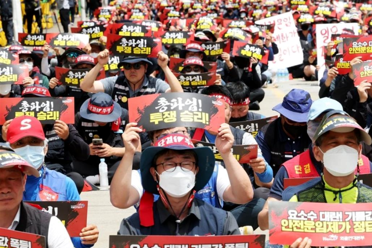 韩国卡车司机今年二度罢工 全球供应链再受冲击