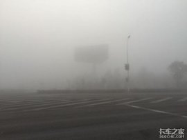 河南交警：这些高速路段因大雾天气禁止车辆上站