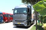 次世代的新车 欧曼银河对比重汽黄河X7