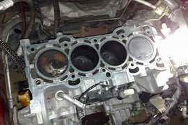 发动机积碳该如何处理 拆发动机真的有必要吗？