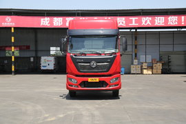 6米8配东康6缸！ 东风天锦KR拉绿通如何？ 竟自带牵引车驾驶室！