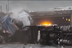 ��������ײ �����콵���� ���¹ʺ�����