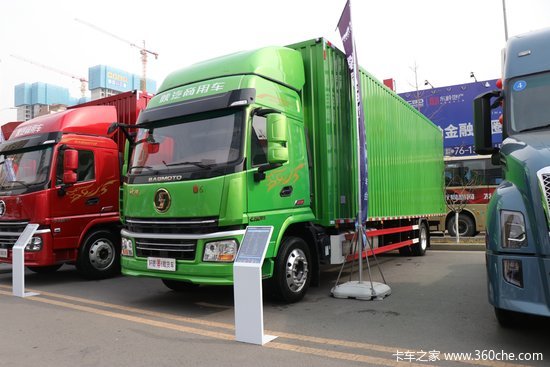 9米75货厢容积70方 六缸四缸都能选 轩德翼6大单桥怎么样？