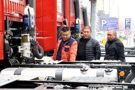 多拉多赚更省钱 主攻资源运输 多方位升级 解放悍V省芯版牵引河北上市