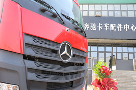 成本降低25% 承诺24/48小时内送达 奔驰国产重卡南北双配件仓开仓