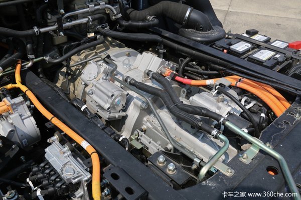 248马力 超1000km续航 插电混动轻卡飞碟HW5可上绿牌