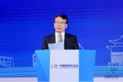 ����:�Ա�ӭ�� ��ת��֮��ʵ�ֲ�ҵ����