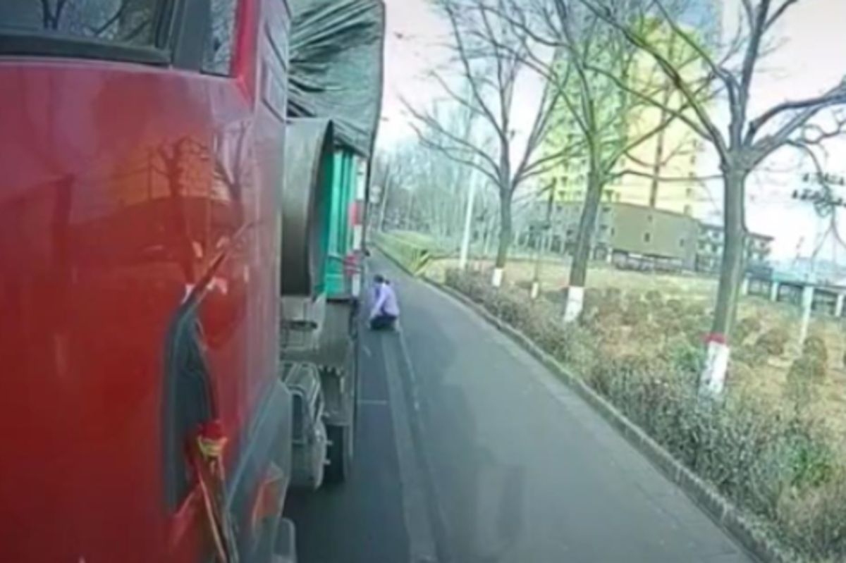 Ů������ɱ&nbsp;�������������±�������