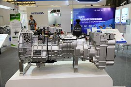 法士特智行集成式AMT产品推介会在石家庄举行