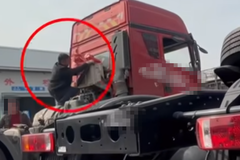 18��ְ��Ա������ �����ع���վ����