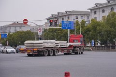 ������������ռ���ƹ۲�վ:�Ϻ��Ǽ�-4