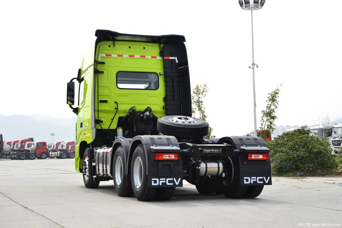 东风天龙旗舰再升级660马力王者版来袭图片列表