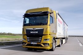 化被动为“主动”！MAN智能驾驶系统更新 视频全解析