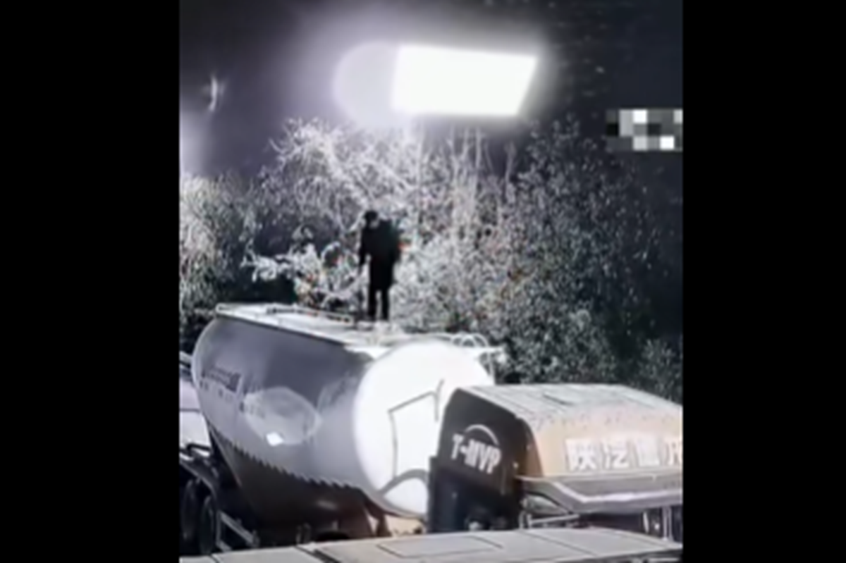 �������Ϲ޳�����ȡ��&nbsp;��ǿ����������