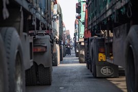 东南西北中市占上牌观察室:全国高速-5 东商再得第一 平板合规增多