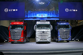 诸多黑科技加持 节油5%以上 百分百定制化重卡 北京复兴带你快又省