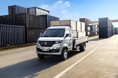 ��ʵ�� ����ס �𱭽�S6��Ӯ΢���г�