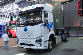 新能源不能跑长途？ 且看乘龙H5V混动6米8 比油车更强更省钱