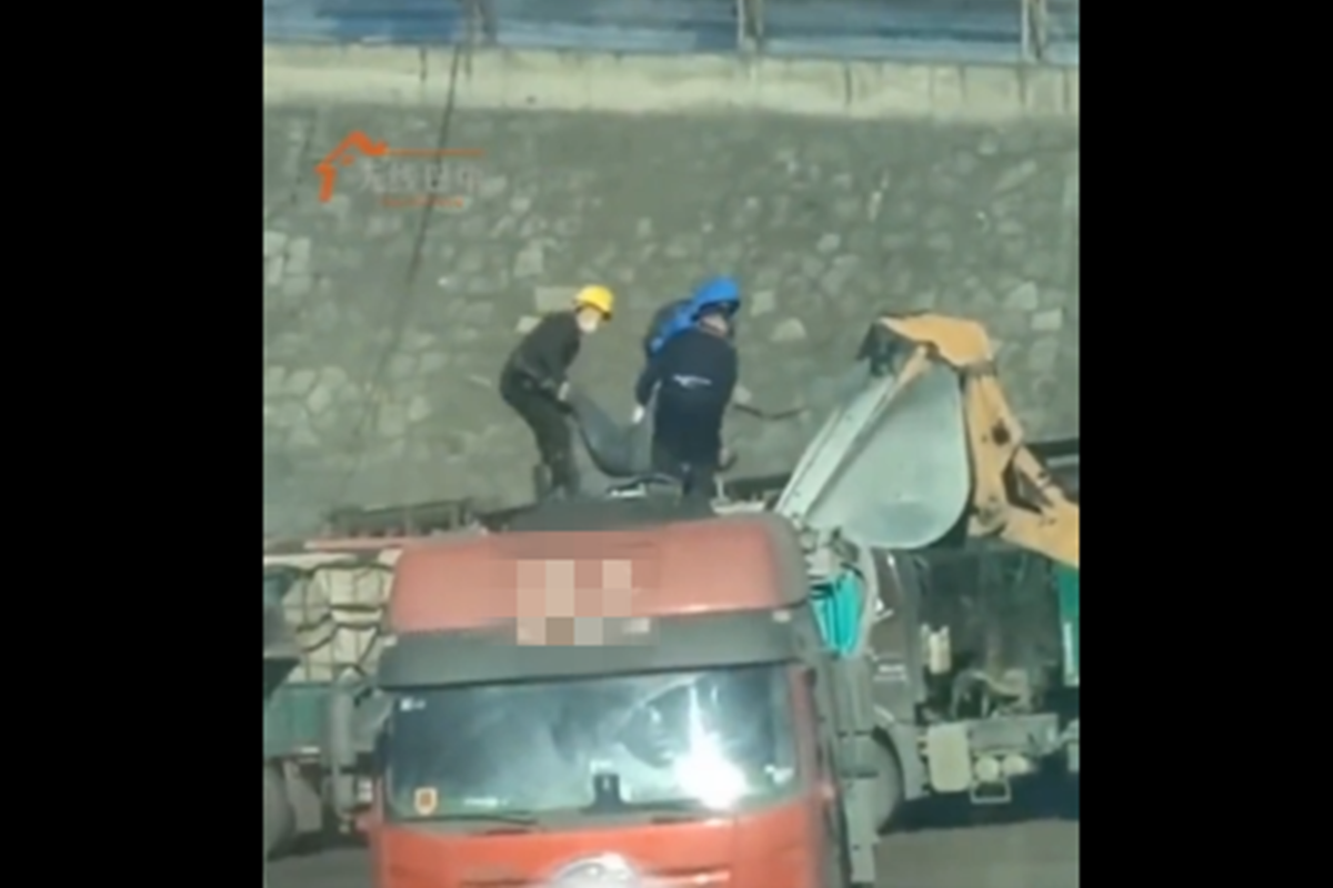 ������ʻ;�з���&nbsp;ײ�ϸ��ٻ�����ͣ��