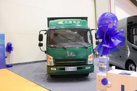 续航超450公里! 新长征1号纯电轻卡速报 配汉德电驱桥