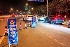 ������ǣͷ �����������ο�ʼ �����ܾ�