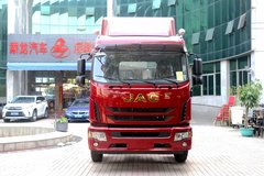 220����8���� ������˹����9.8�׻���