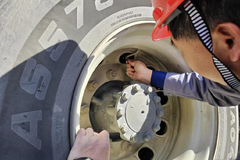 ����ֶ��������� Ӧ�������ȷ������