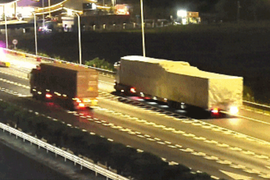 宽4米长25米以上！浙江交警查处“加长版”半挂车
