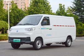 6.5方货箱还有超1米宽侧滑门！飞碟U6能上高架下地库 灵活性羡煞旁人