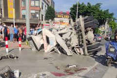 ͻ��������һ�������޳��������෭