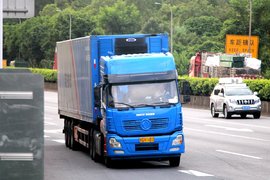 八月全国高速调研:用户偏爱仓栅拉货,厢式车容易违规