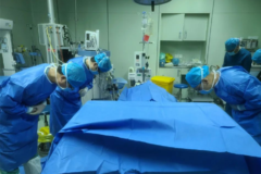 ����˾���������� �����ٸ���5��������