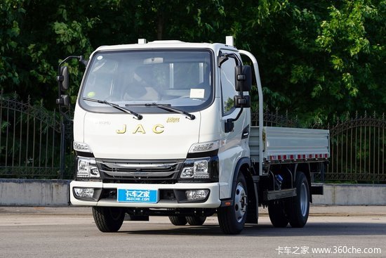 140马力+3.8米货箱 运多多N3速报 灵活性好还能下地库