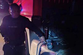 在派出所门口偷?卡友痛诉河北文安县油耗子猖獗  刚加满550升就被偷完