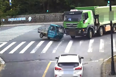 ԩ�Ҿ�ͷ������ƴ�ײ�ϴ�������ֳ�