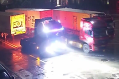 ������ӣ�35��ð����ͨ��͵��50����Ԫ