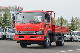 最大220马力输出 带卧铺4x2载货车盘点 最低不到16万拿下！