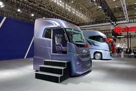 2023武汉车展：一汽解放前瞻技术发布 新能源2.0产品抢先看！