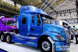 拉风外形+高端内核 江淮跨越V5闪耀武汉车展