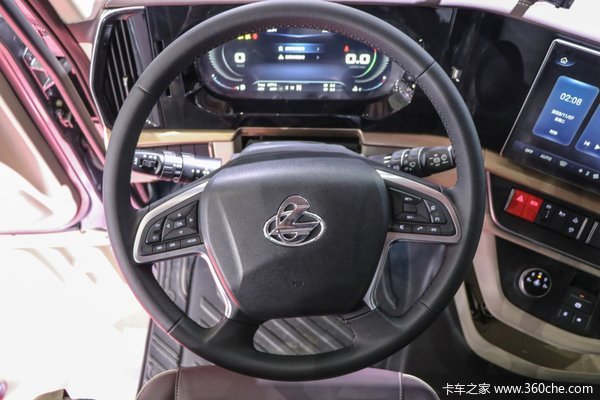 680马力3200牛米! 乘龙HK到底想干嘛？