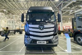 自动档中卡上新品！欧曼行星速报 300马力配9档采埃孚AMT